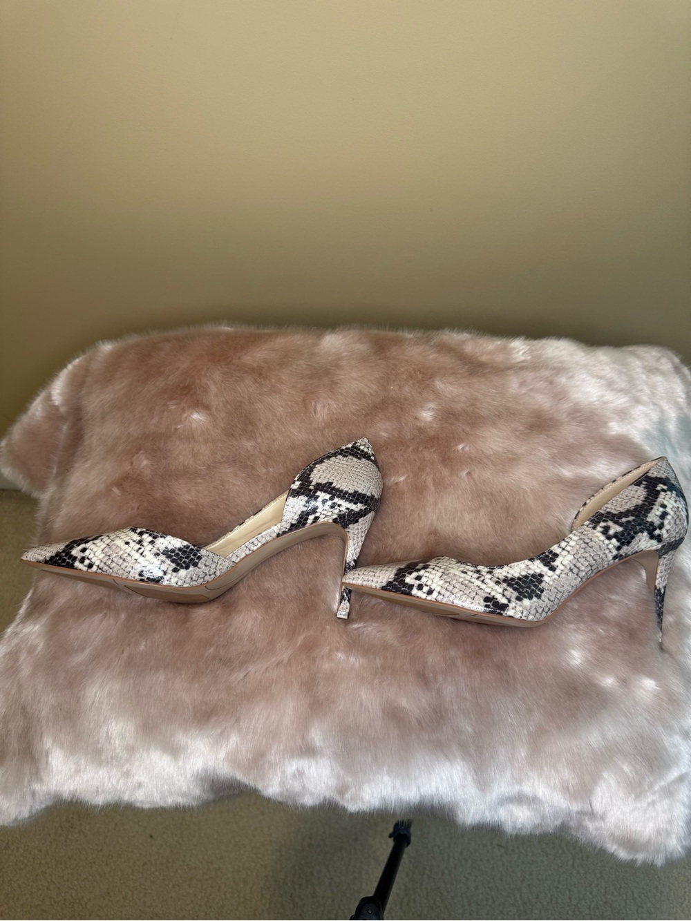 Nine West Snake-Print D'Orsay Pump in Black & Cream - Picture 3 of 6